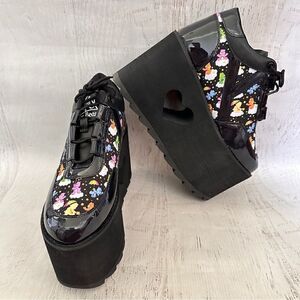 NIB Y.R.U. Qozmo black lo Care Bears platform sneakers in black sky Sz 8